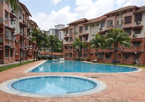 3 Bedroom For Sale In Sentosia Condominium .